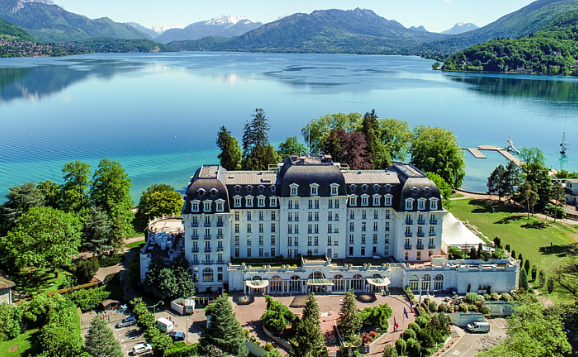 Impérial Palace Annecy, palace au bord du lac